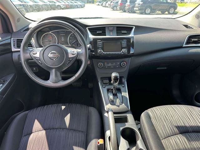 Used 2017 Nissan Sentra SV FWD image 31
