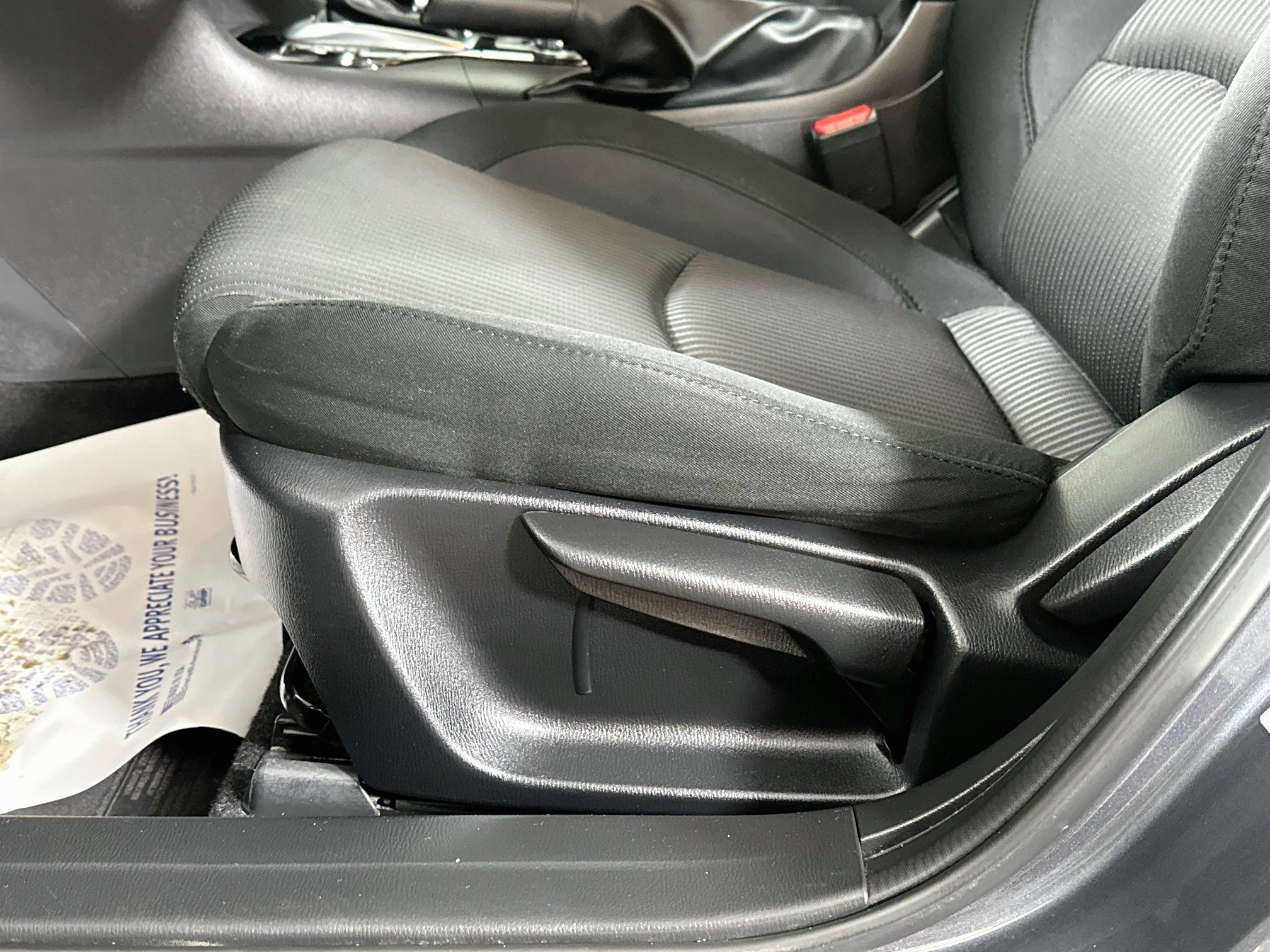 Used 2016 MAZDA MAZDA3 i Sport w/ Preferred Equipment Package FWD image 18