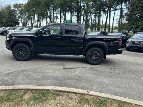 New 2027 Nissan Frontier PRO-4X w/ Pro Premium Package AWD/4WD image 4