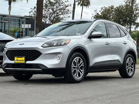 Used 2020 Ford Escape SEL image 8