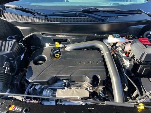 Certified 2025 Chevrolet Equinox LT image 28