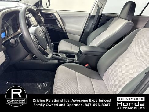 Used 2013 Toyota RAV4 LE FWD image 4