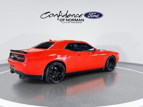 Used 2023 Dodge Challenger R/T Scat Pack w/ Plus Package image 9