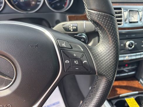 Used 2016 Mercedes-Benz E 350 4MATIC Sedan image 28