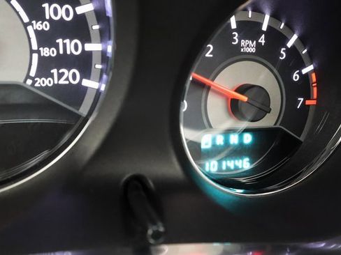 Used 2013 Chrysler 200 Touring image 13