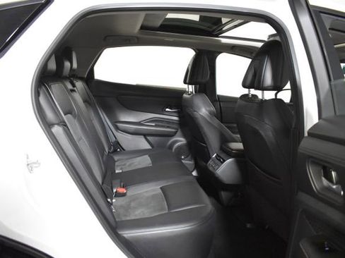 Used 2024 Nissan Ariya AWD image 37