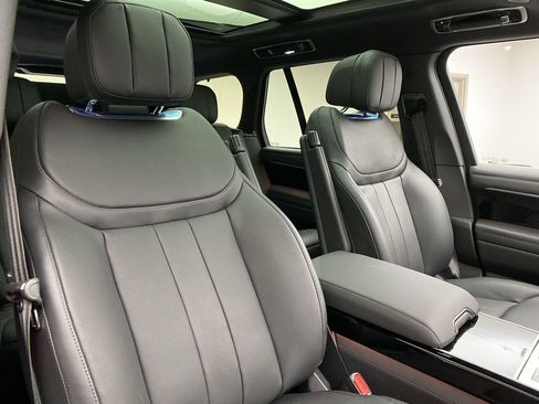 Certified 2023 Land Rover Range Rover SE AWD/4WD image 3