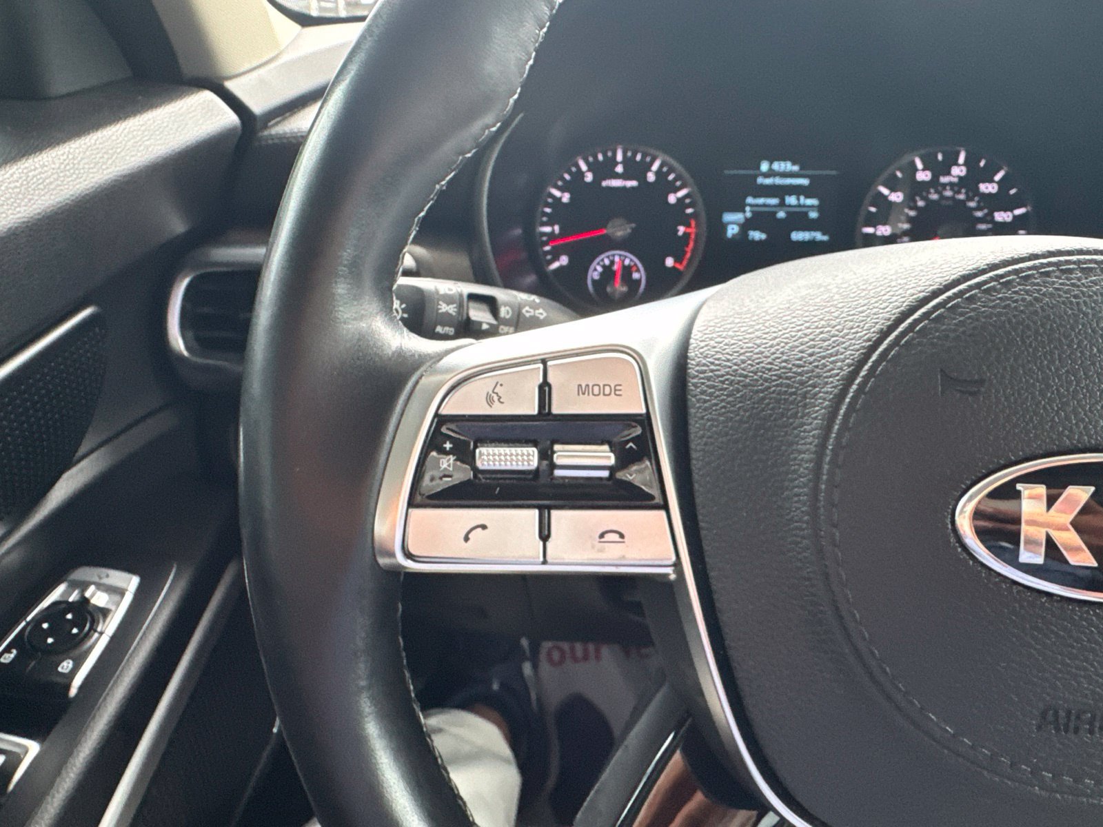 Used 2020 Kia Telluride EX AWD/4WD image 30