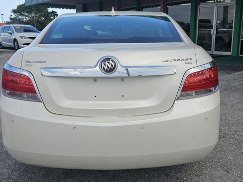 Used 2011 Buick LaCrosse CXL AWD/4WD image 4