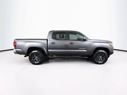 Certified 2021 Toyota Tacoma SR5 RWD image 9