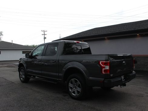 Used 2018 Ford F150 XLT w/ Equipment Group 302A Luxury AWD/4WD image 9