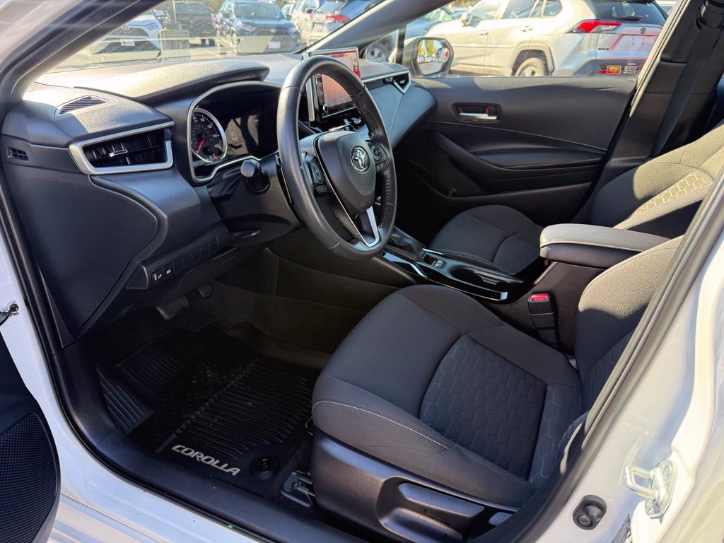 Used 2021 Toyota Corolla SE FWD image 14