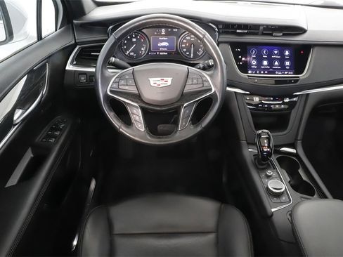 Used 2022 Cadillac XT5 Premium Luxury w/ Technology Package image 26
