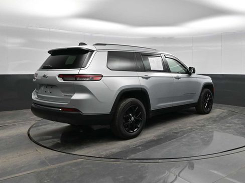 Used 2021 Jeep Grand Cherokee L Limited image 7