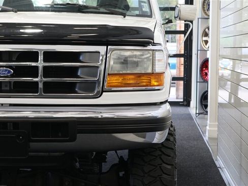 Used 1996 Ford F250 4x4 Regular Cab image 50
