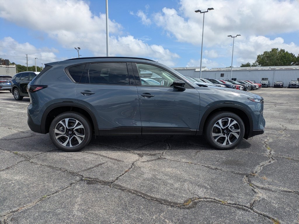 New 2026 MAZDA CX-5 Preferred AWD/4WD image 3
