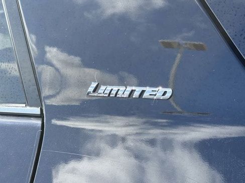Used 2024 Toyota 4Runner Limited AWD/4WD image 8