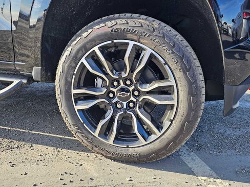 New 2025 Chevrolet Colorado Z71 w/ Technology Package image 9