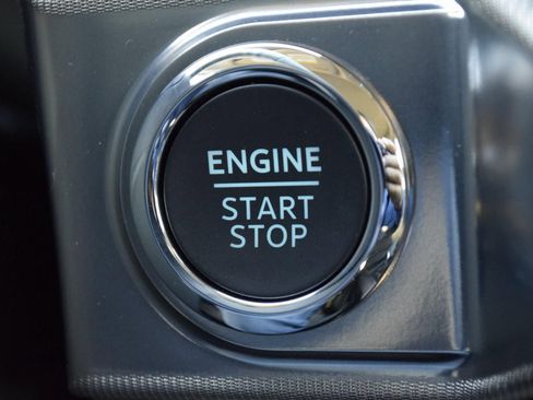 New 2025 Ford F150 Platinum w/ Equipment Group 703A Plus image 15