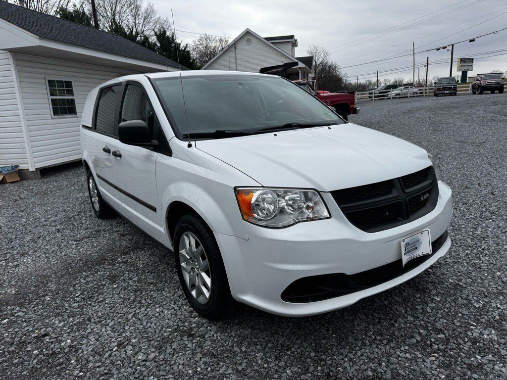 Used 2015 RAM C/V Tradesman FWD image 3