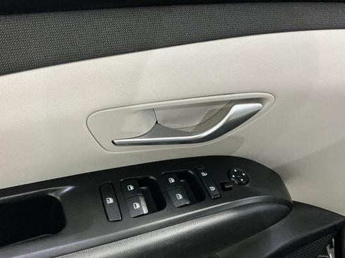 Used 2023 Hyundai Tucson SEL w/ Convenience Package AWD/4WD image 16
