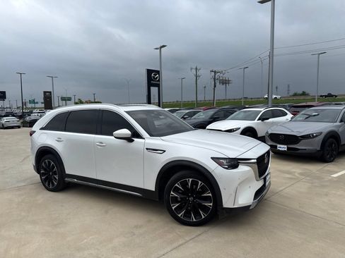 Used 2024 MAZDA CX-90 Plug-In Hybrid w/ Premium Pkg AWD/4WD image 2