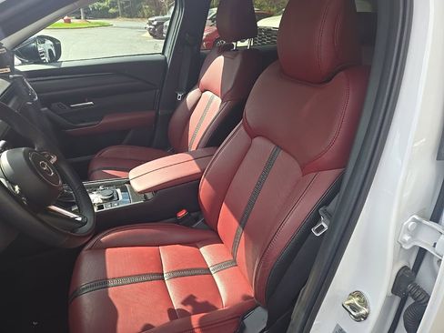 Used 2025 MAZDA CX-50 2.5 Hybrid w/ Premium Plus Pkg image 2