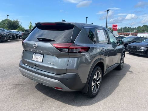 Used 2023 Nissan Rogue SV AWD/4WD image 6