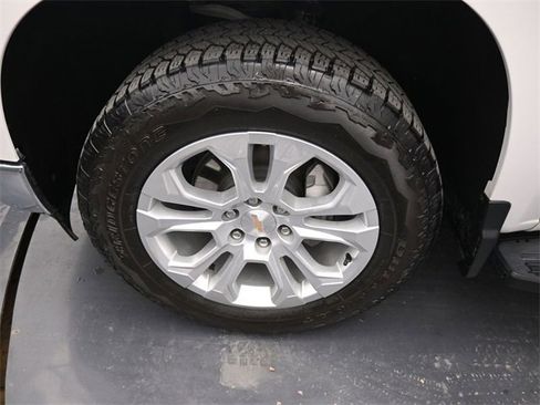 Used 2024 Chevrolet Silverado 1500 LTZ w/ Technology Package image 38