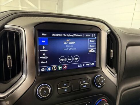 Used 2019 Chevrolet Silverado 1500 LT Trail Boss AWD/4WD image 24