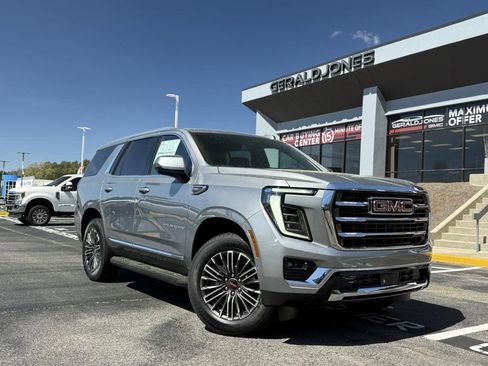 New 2026 GMC Yukon Elevation w/ LPO, Floor Liner Package image 1