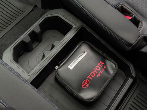 New 2026 Toyota Sequoia Platinum image 46