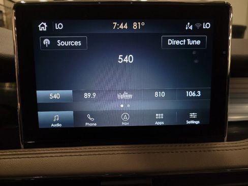 Used 2022 Lincoln Corsair AWD w/ Equipment Group 101A image 25