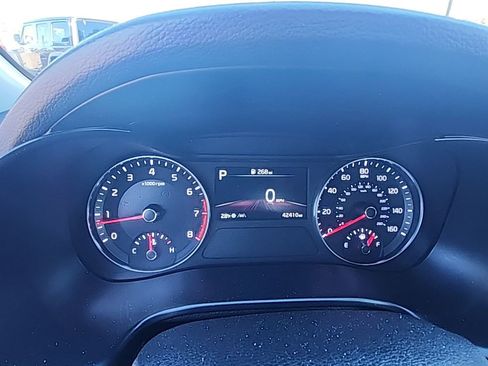 Used 2024 Kia Forte LXS image 10