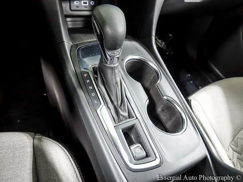 Used 2024 Chevrolet Equinox LS w/ LS Convenience Package image 17