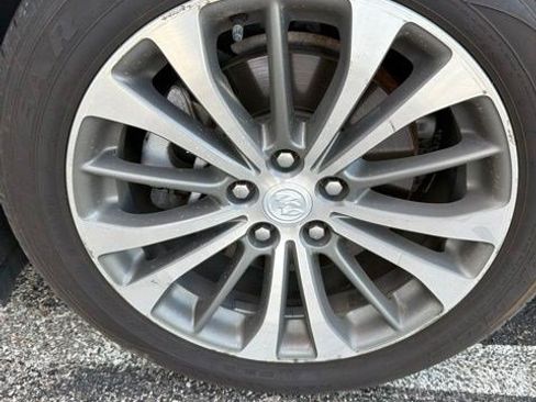 Used 2017 Buick LaCrosse Premium FWD image 15