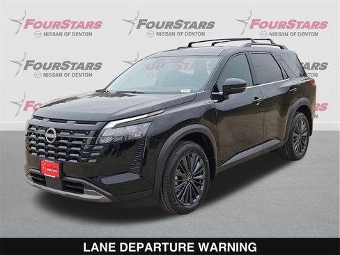 New 2026 Nissan Pathfinder SL image 9