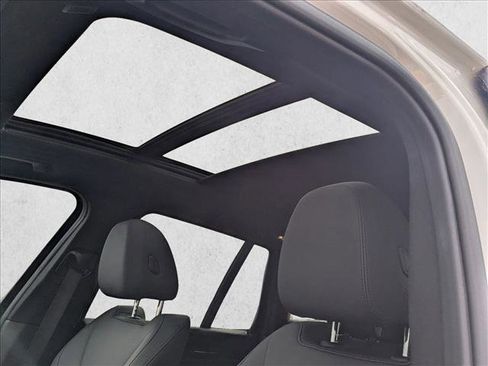 Used 2021 BMW X3 sDrive30i w/ Convenience Package image 16