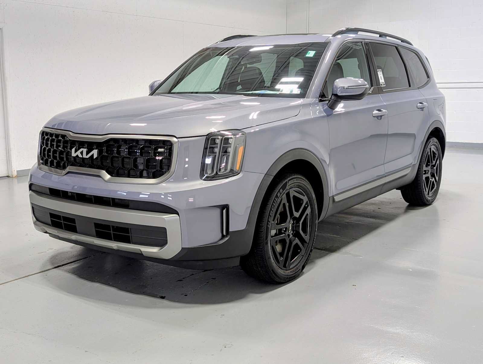 Used 2023 Kia Telluride EX X-Line AWD/4WD image 1