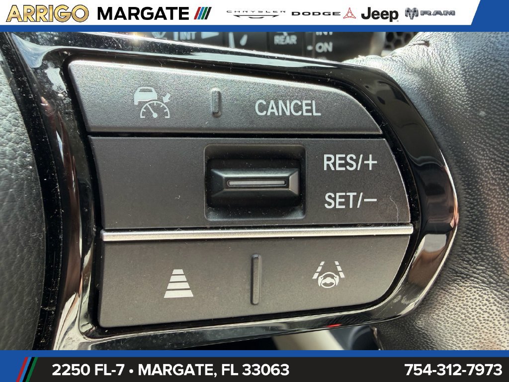 Used 2023 Honda HR-V EX-L image 26