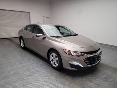 Used 2022 Chevrolet Malibu LT FWD image 13