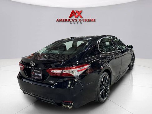 Used 2020 Toyota Camry XSE FWD image 6