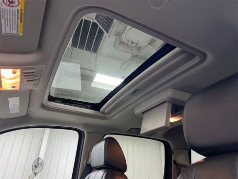 Used 2009 Chevrolet Silverado 3500 LTZ w/ LTZ Plus Package image 17