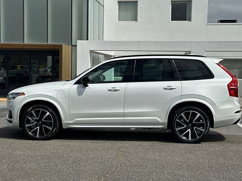 Certified 2023 Volvo XC90 T8 Plus w/ Protection Package Premier AWD/4WD image 7
