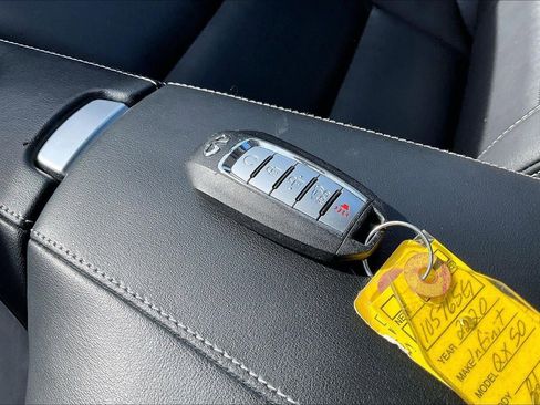 Used 2020 INFINITI QX50 Luxe w/ Cargo Package image 12