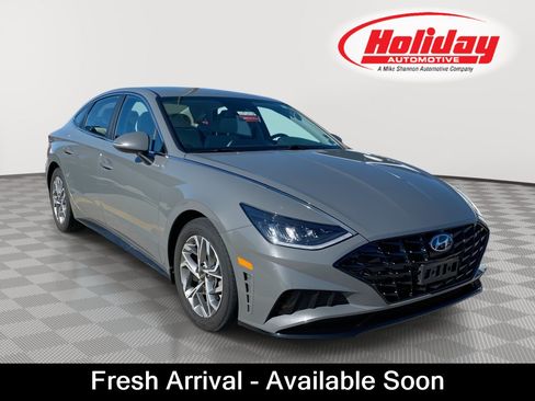Used 2022 Hyundai Sonata SEL FWD image 1