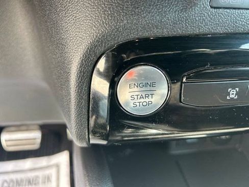 Used 2023 Ford Escape ST-Line w/ Tech Pack #1 FWD image 18