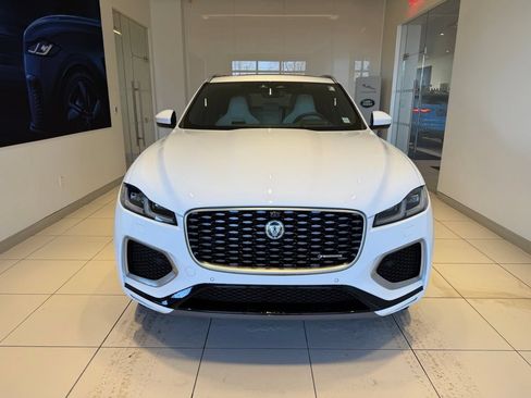 New 2025 Jaguar F-PACE R-Dynamic S AWD/4WD image 3
