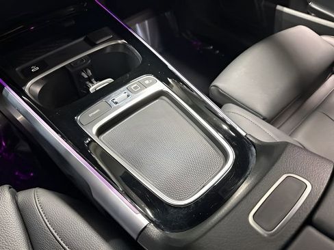 Used 2025 Mercedes-Benz GLB 250 GLB 250 image 27