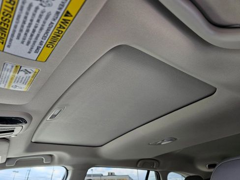 New 2025 Subaru Outback Limited image 8